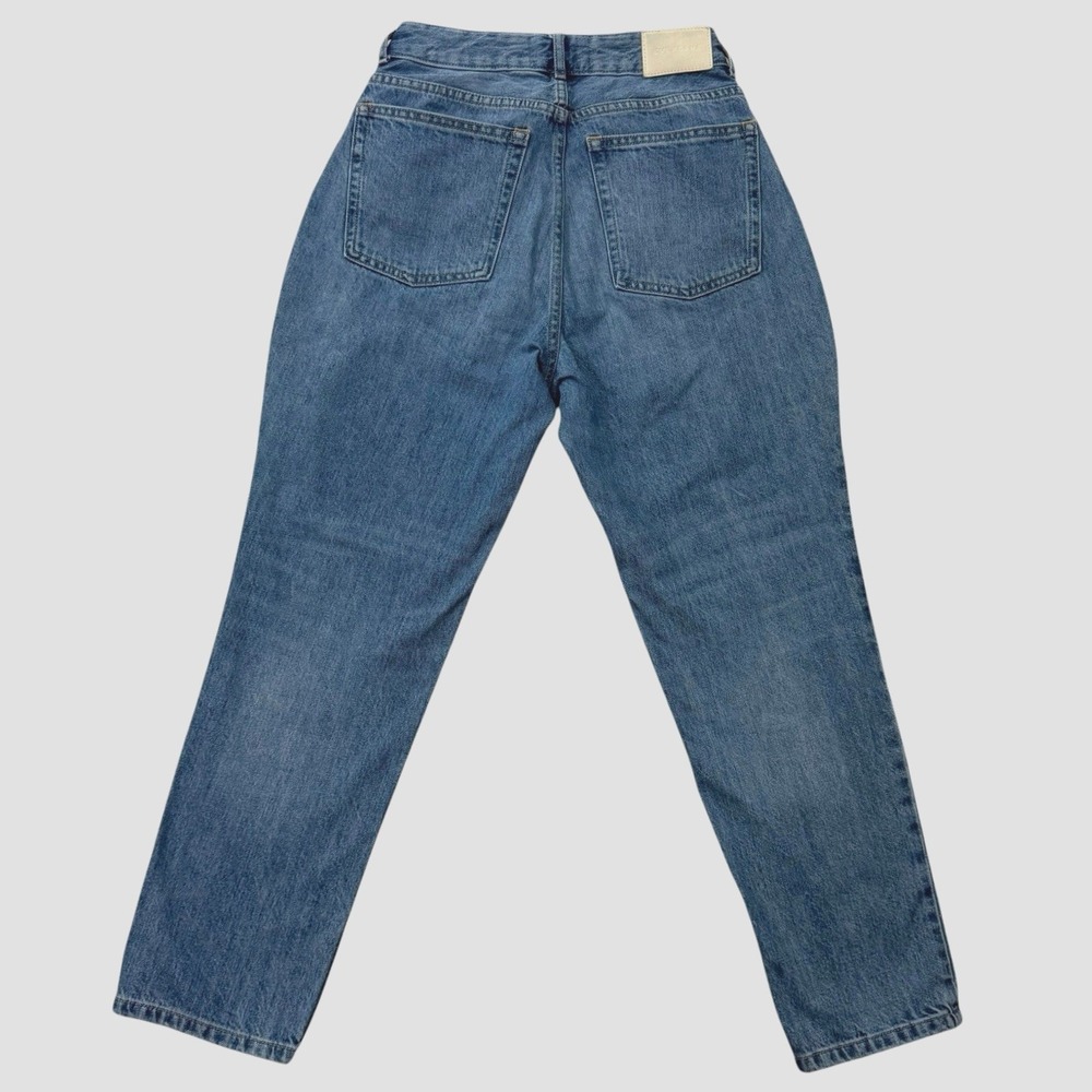 Everlane Curvy 90s Cheeky Straight Jean Medium Wash 27 Crop WW-RDJ-4198